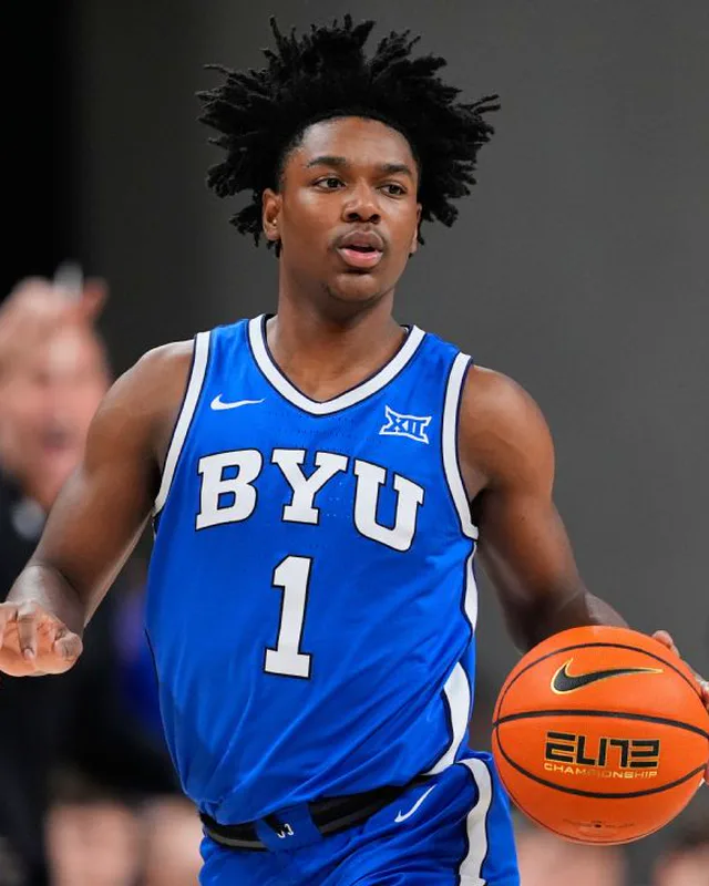 Robert Wright III bringing the ball up for BYU