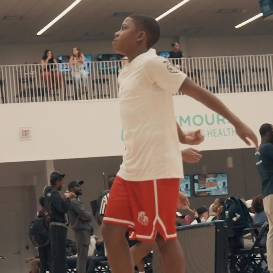 Young player in warmups